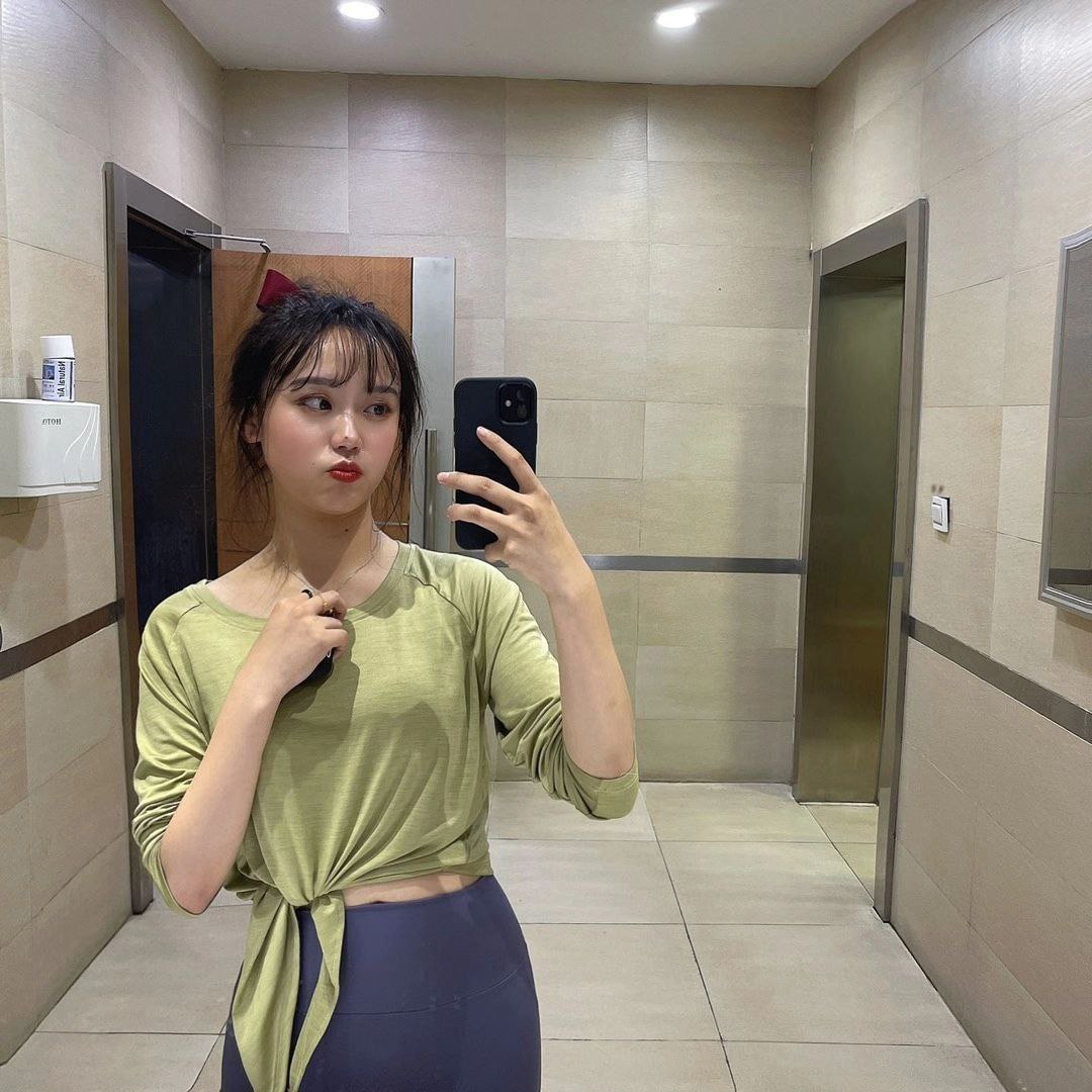 #吃瓜 和表姐在一起轮乱的日子,表姐长的很漂亮,天天锻炼好身材勾引我,插二十多分钟,能高潮两次