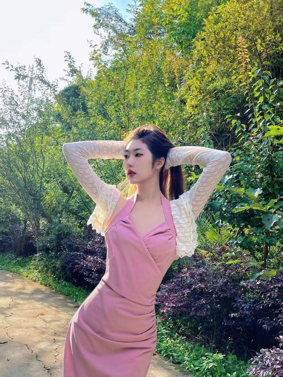 #吃瓜 超高颜值小网红约炮实战,把她操到高潮两次,差点昏死过去!又舒服,又刺激